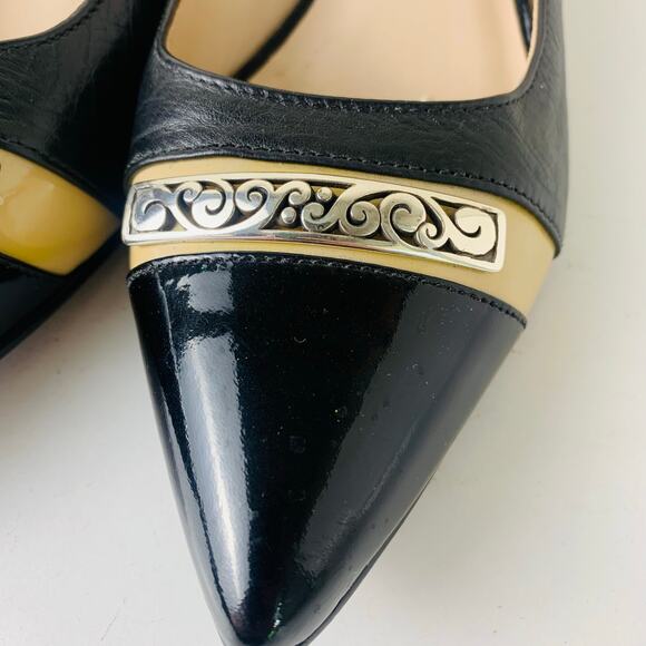 Brighton Black Leather Pointed Toe Pumps Kitten Heels Gold Trim Size 7.5 - Picture 12 of 15